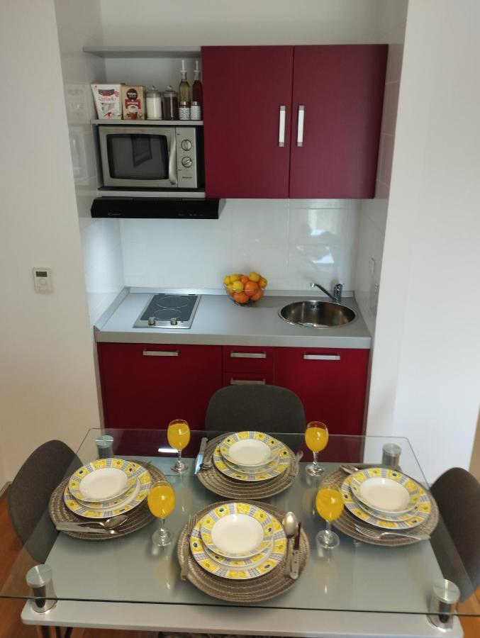 Bella Vista - Cozy Apartments With Easy Check-In And Free Parking Split Exterior foto
